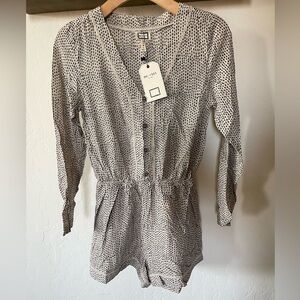 mo:vint| Anthro Neutral Long Sleeve, Polka Dot Romper in Size XS•NWT•••Boho